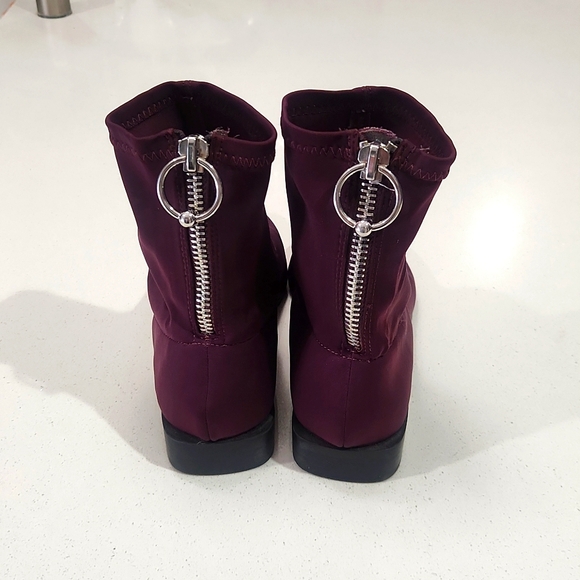 Gorgeous Plum Zara Trafaluc Ankle boots, European size 39 - Picture 3 of 7